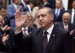 Turkey arrests policemen for 