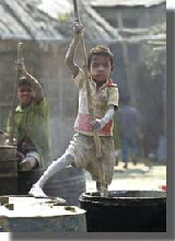 Bangladesh children toil to survive 