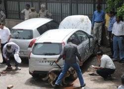 Explosion outside high court in New Delhi 