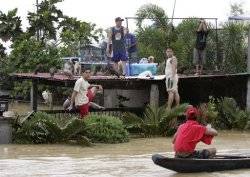 Philippines struggles in typhoon aftermath