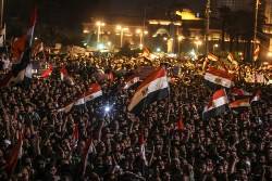 Anti-SCAF Egyptians throng Tahrir Square