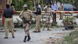 Deadly blast hits Pakistan town 