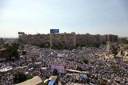 Egypt army vows to step in to prevent unrest 