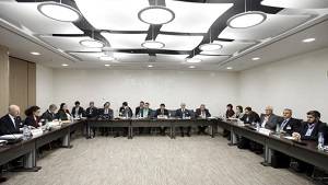 Syrian opposition rejects any election-related delay to peace talks