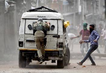 Pakistan: India shells kill three children in Kashmir
