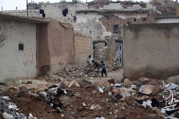 Syrian regime warplanes strike near Damascus during fragile truce