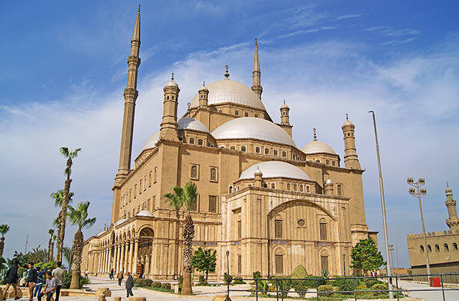 (سليمان الخادم) أول مسجد على الطراز العثماني بمصر!