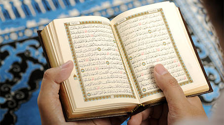 البكاء عند قراءة القرآن