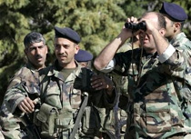 Lebanon Troops Besiege Palestinian Armed Groups