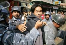 Arrests as Nepal strike begins