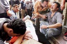 Dozens Iraqis Killed in New Violence