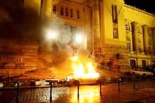 Opposition Presses Hungary PM to Quit after Riots