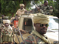 Chad rebels battle army in east