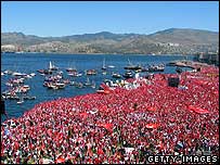 Turkish secularists in new rally 