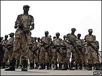 Darfur peace force command agreed