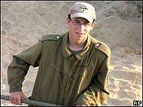 Hamas releases Shalit tape