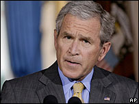 Bush urges Mid-East peace talks 