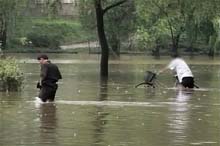 Hundreds dead in N Korea floods 