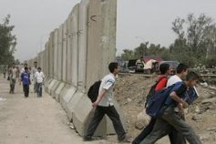 Iraqis protest against 