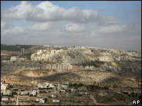 Israel snubs settlement criticism