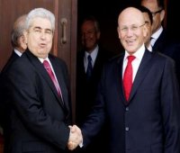 Cyprus leaders begin peace talks  