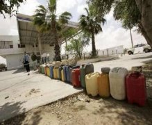 Israel cuts off fuel supplies to Gaza 