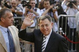 Siniora nominated as Lebanese PM   