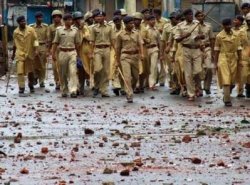 Death toll rises as anti-Muslim riots simmer in India