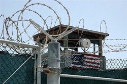 U.S. judge orders five Algerians at Guantanamo freed