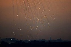 Rights group: Israel uses incendiary bombs in Gaza