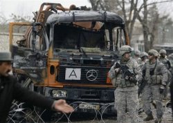 Bomber strikes in heart of Kabul 