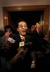 Egypt frees opposition leader 