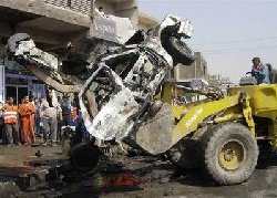 Baghdad car bombings kill dozens 