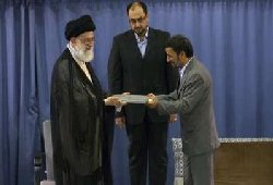 Iran leader endorses Ahmadinejad 