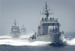 Koreas in naval border clash 