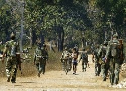 Indian police killed by Maoists