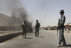 Blasts hit southern Afghan city 