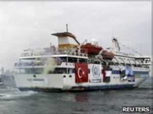 Israel warns Lebanon aid ships 