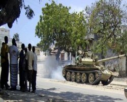 Somali fighters attack capital 