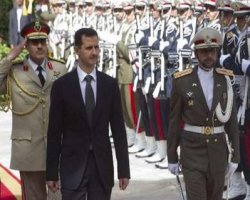 Assad visits Iran to boost ties 