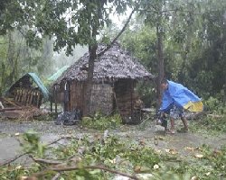 Typhoon Megi lashes Philippines