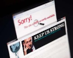 WikiLeaks fights to stay online amid attacks