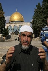 Israel frees Muslim activist