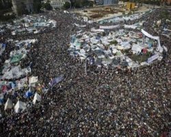 Egyptians hold massive protests