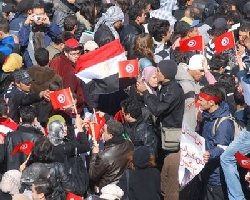 Deaths in Tunisia clashes 