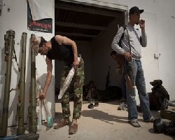 Libya revolution forces seize Sirte 