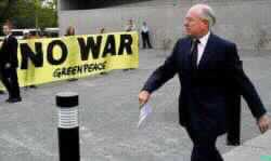 Anti-War Protesters Rally as Australia Debates Iraq