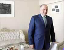 Baghdad Shuts Down Chalabi Office