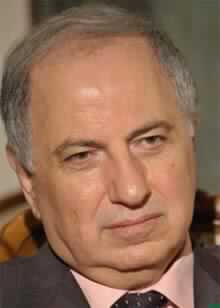 Chalabi Escapes Assassination Bid