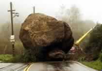 Mudslide Kills Three, Crashes Houses in California